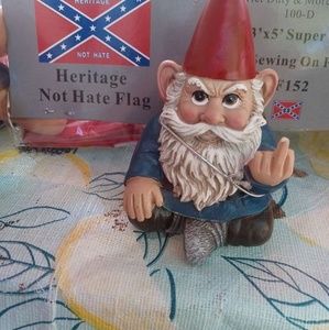 Meet your Posher, Loretta